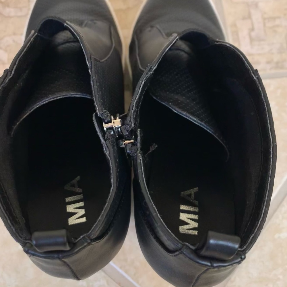 Worn 1X MIA Arianna black wedge ankle boots women’s booties size 10 - Picture 14 of 17